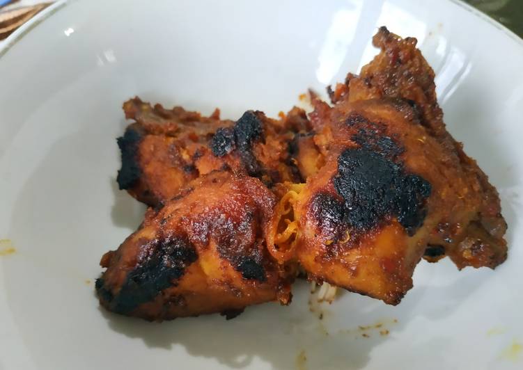Bagaimana Membuat Ayam bakar pedas manis Anti Gagal
