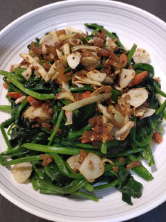 A picture of Sauteed Spinach in Oyster Sauce.