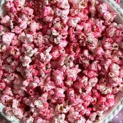 Una foto de Palomitas Barbie rosas