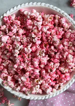 Una foto de Palomitas Barbie rosas