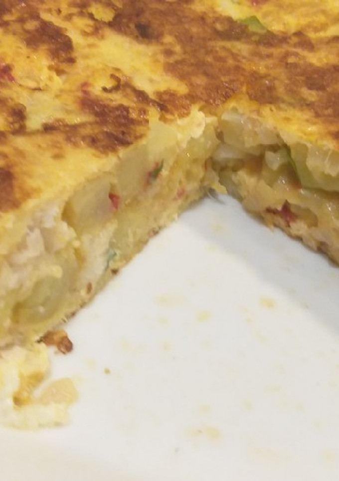 Una foto de Tortilla merluza 🌍👍