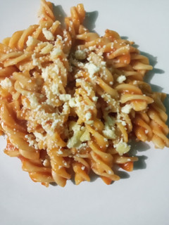 Una foto de Pasta con salsa de jitomate