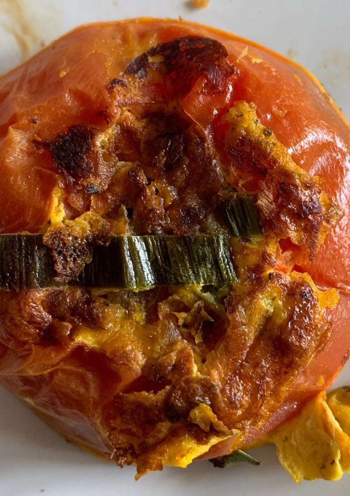 Una foto de Aros de tomate rellenos