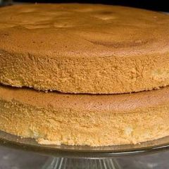 A picture of Eggless sponge.