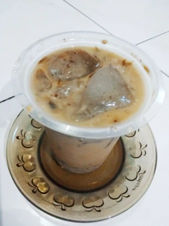 Cara Gampang Menyiapkan Resep Es cincau capucino yang  Bikin Ketagihan Anti Ribet, Mantap
