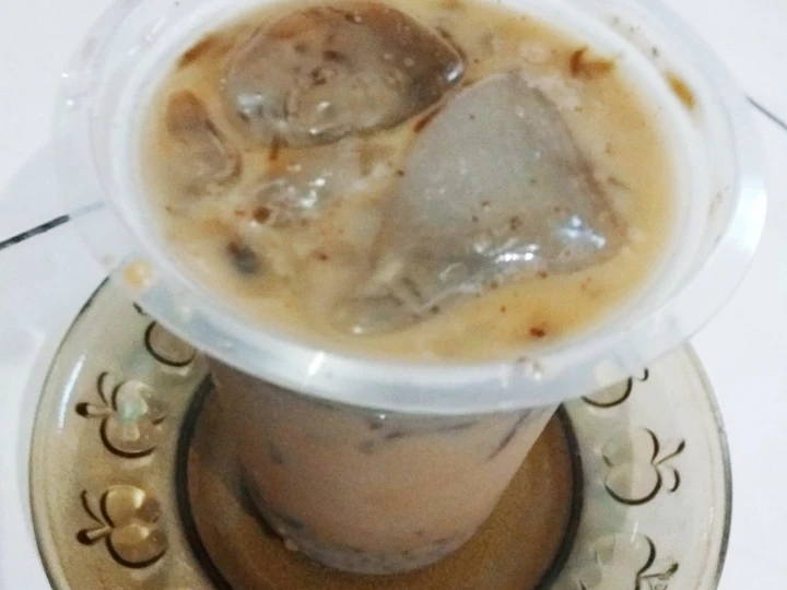 Cara Gampang Menyiapkan Resep Es cincau capucino yang  Bikin Ketagihan Anti Ribet, Mantap
