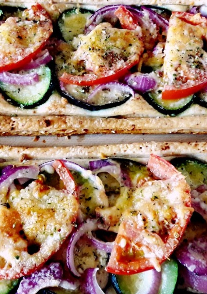 Una foto de Hojaldre con verduras