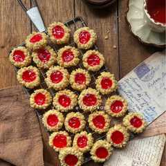 A picture of Strawberry Thumbprint Cookies.