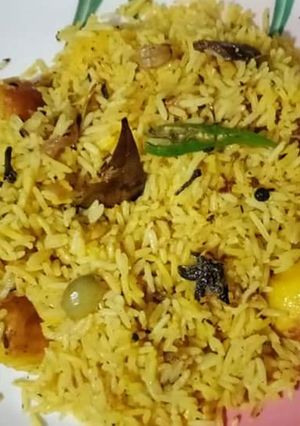 A picture of Aloo Dum Biryani.