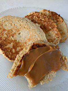 Una foto de Pancakes de avena y banana