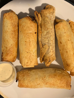 Una foto de Rollos primavera con tortilla