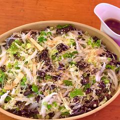 A picture of Black fungus and five spice tofu with mung bean vermicelli.