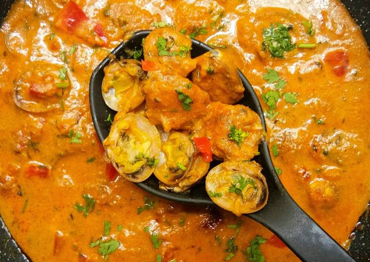 Recipe of Award-winning Stuffed clams gravy