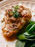 Peitos de frango no forno com mostarda e alecrim
