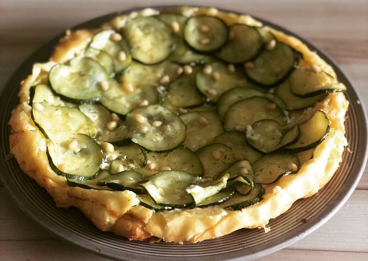 Étapes pour faire Récompense-gagner Tarte tatin courgettes et chèvre