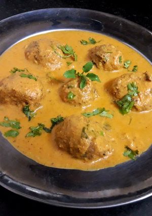 મલાઈ કોફતા (Malai kofta Recipe In GujaratI) રેસીપી મુખ્ય ફોટો