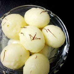 A picture of Rasgulla.