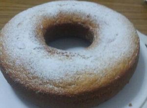 Una foto de Torta fácil de limón