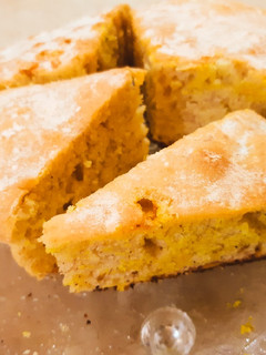 A picture of Banana Cake.