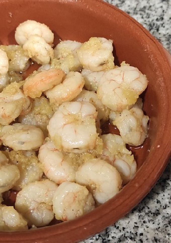 Una foto de Gambas al ajillo