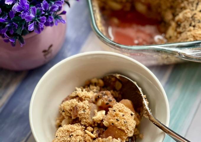 Steps to Make Homemade Oaty Fruit Crumble