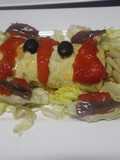 Enrollado de ensaladilla de calamares con alcachoras