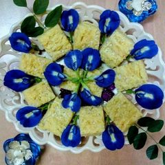 A picture of Seven-Cup Burfi.