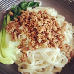 A picture of Sichuan Dan Dan Noodles 坦坦面.
