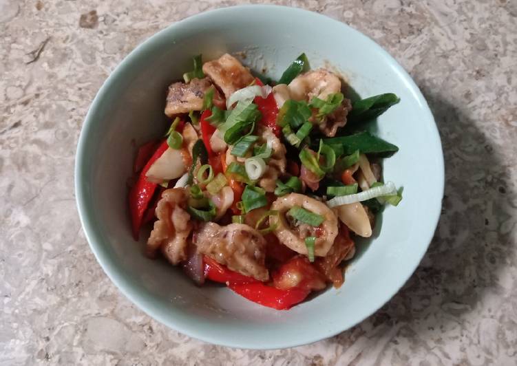 Tumis Cumi Goreng Tepung