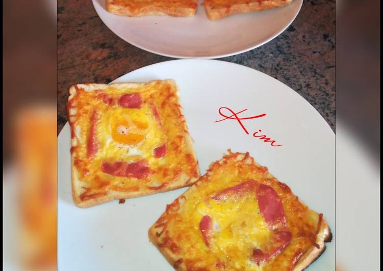 Recipe of Favorite Cheesy egg in a hole baked toast