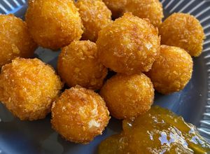 Foto principal de Bolitas de queso gouda