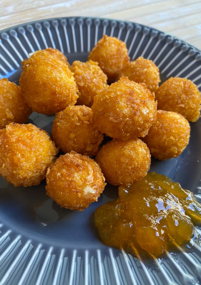 Una foto de Bolitas de queso gouda