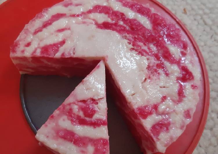 Easiest Way to Prepare Quick Miss Ria Khairiyah&#39;s Puding Roti Tawar Zebra-in pink