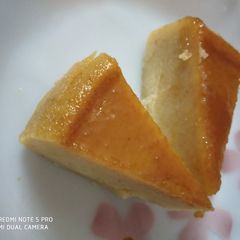 A picture of Bread pudding.