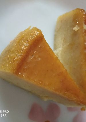 A picture of Bread pudding.