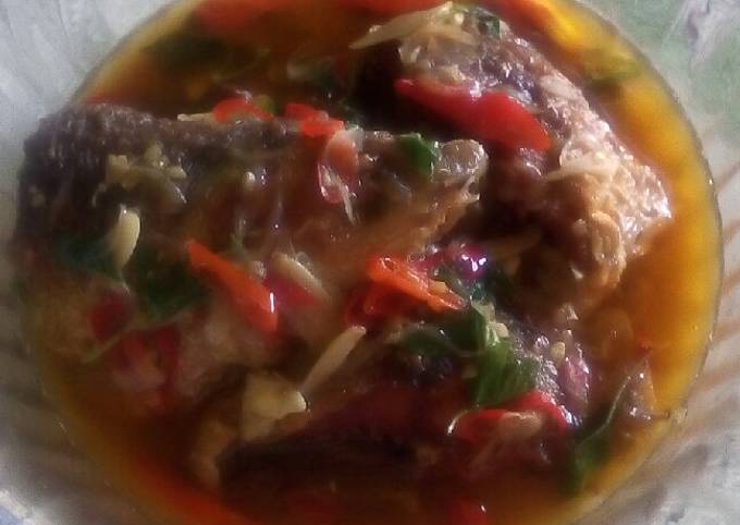 Standar Resep termudah bikin Bandeng bumbu petis dijamin spesial