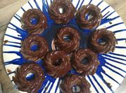 Una foto de donuts de avena