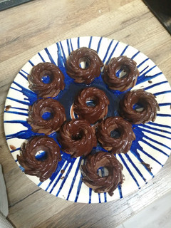 Una foto de Donut de plátano y avena sin azúcar