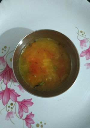 தக்காளி சூப்... செய்முறை முக்கிய புகைப்படம்