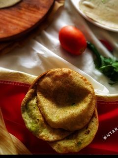 মটরশুঁটির কচুরি (matarshutir kachuri recipe in Bengali) রেসিপির প্রধান ছবি