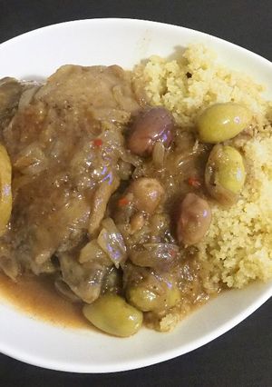 Une photo de Tajine de poulet aux citrons confits, sans plat à tajine