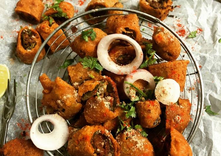 Easiest Way to Prepare Award-winning Cut Mirchi Bajji