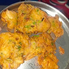 A picture of Masoor Dal Pakore.