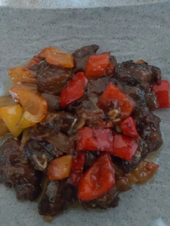 Langkah Mudah untuk Membuat Resep Sapi lada hitam Anti Ribet, Enak Banget