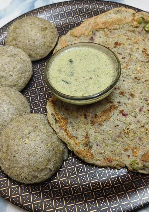A picture of Green Moong dal-Idli & Uttapam.