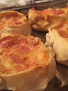 Una foto de Canastitas de Jamón y Queso