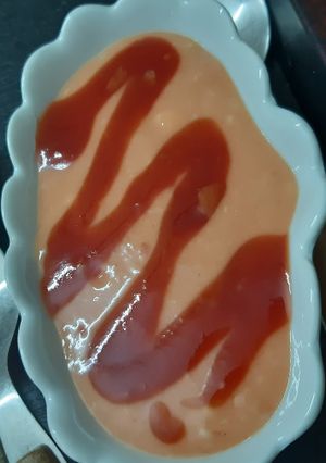 A picture of Red sauce.