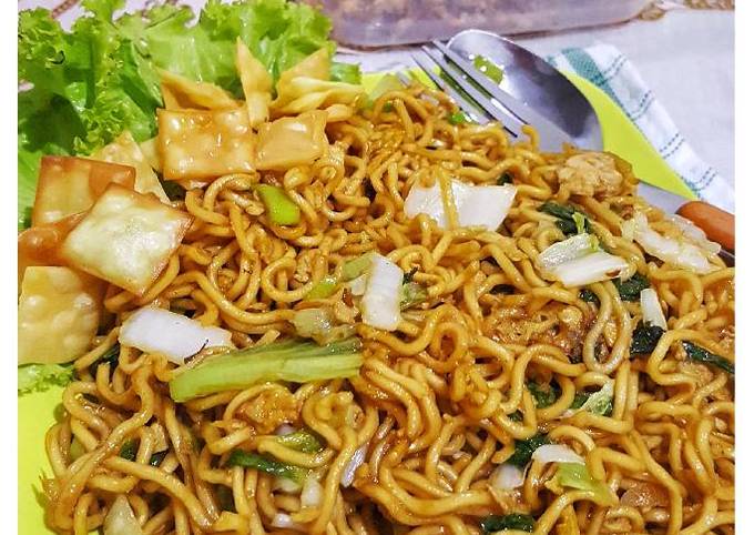 Resep Bakmi Goreng Kecap Oleh Marlina Ningtyas Cookpad Resep Bakmi Goreng Kecap Oleh Marlina Ningtyas Cookpad
