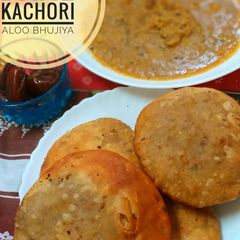 A picture of Mong daal kachori Aloo bhujiya.
