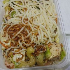 Spicy chicken mayo spaghetti A picture of Spicy chicken mayo spaghetti.